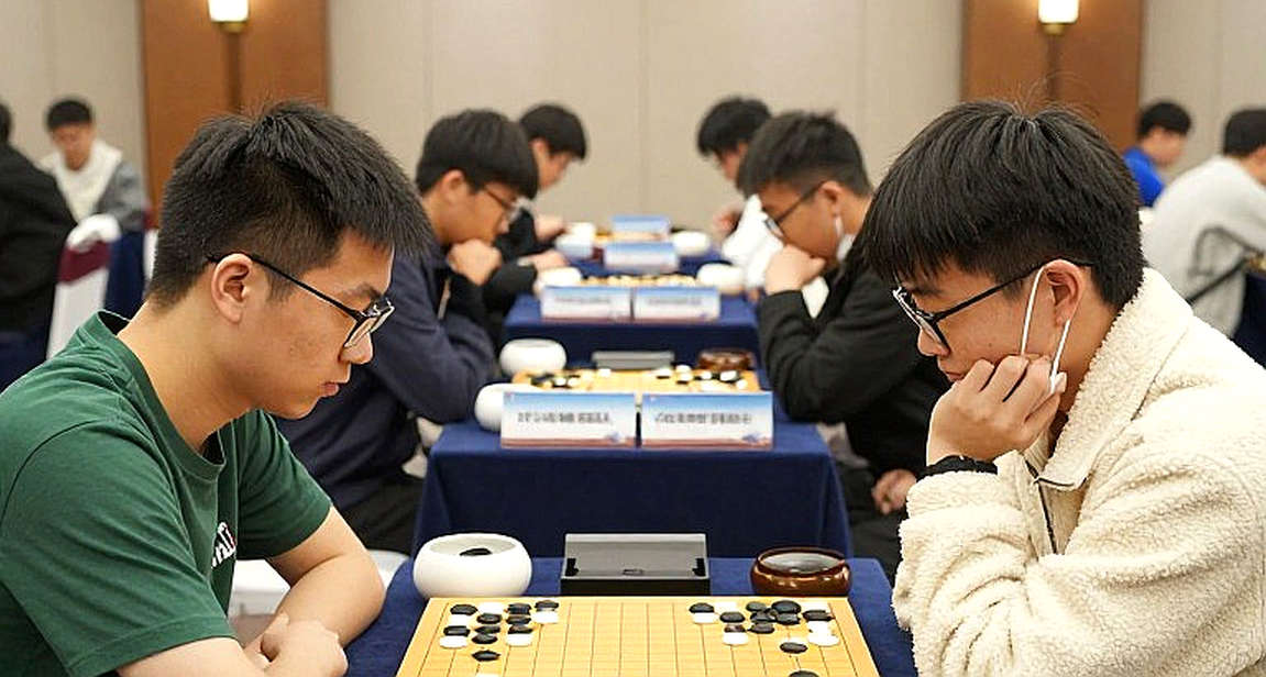 The Perfect Report and the Unrecorded Chessboard The Perfect Report and the Unrecorded Chessboard