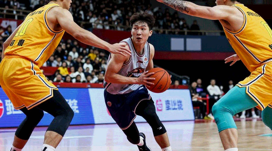 Cleveland Cavaliers và canh bạc 50 triệu bảng: Trại huấn luyện Andalusia hé lộ điều gì?