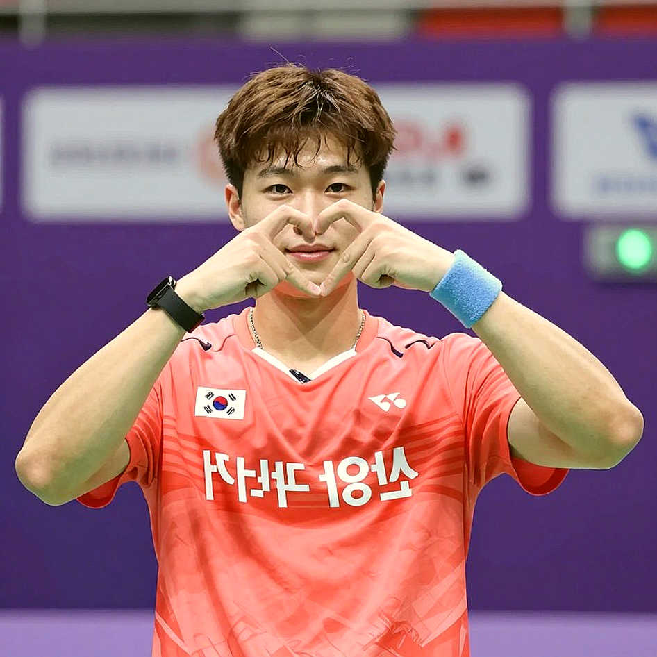 Ashmita Chaliha và câu hỏi về tiêu chuẩn kép của BWF: Khi sân cầu lông mờ sương