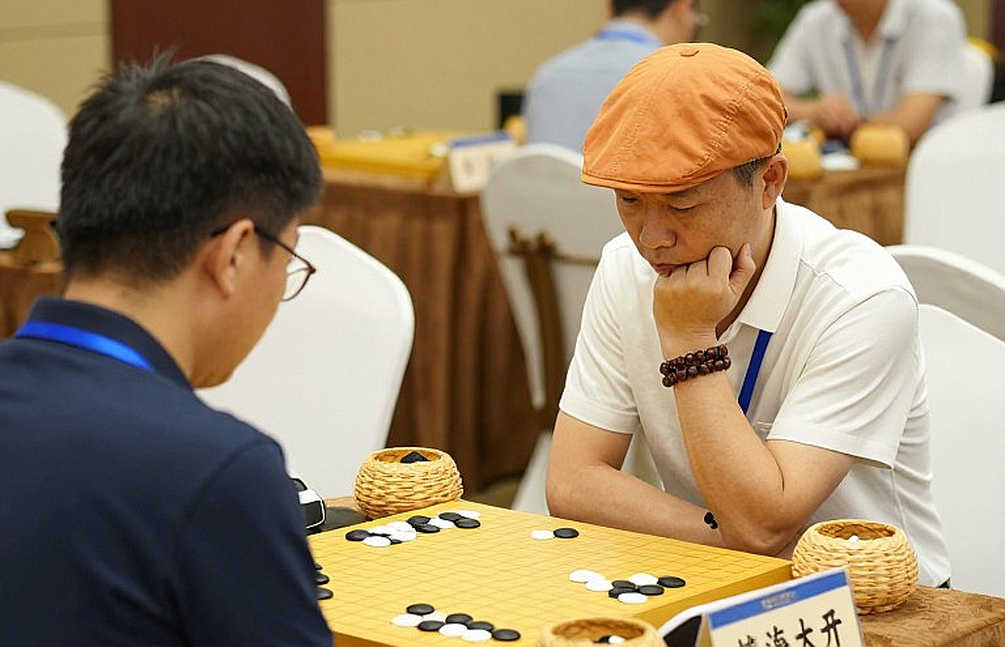 Ngày khai mạc giải cờ vua Global Chess League 2026: Fyers American Gambits nghiền nát đối thủ 10-4 trong ngày ra quân Ngày khai mạc giải cờ vua Global Chess League 2026: Fyers American Gambits nghiền nát đối thủ 10-4 trong ngày ra quân